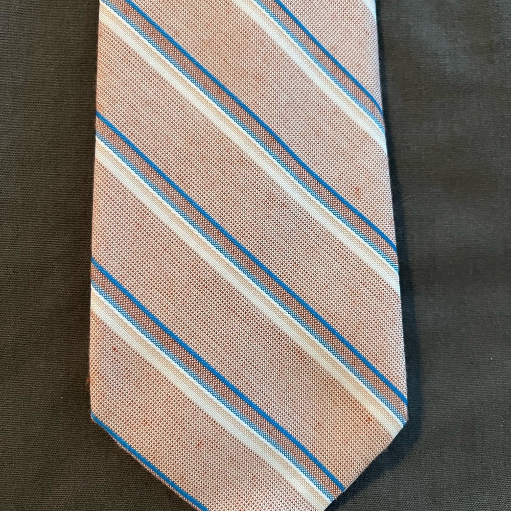 Elegant Tan and Blue Striped Tie for Business